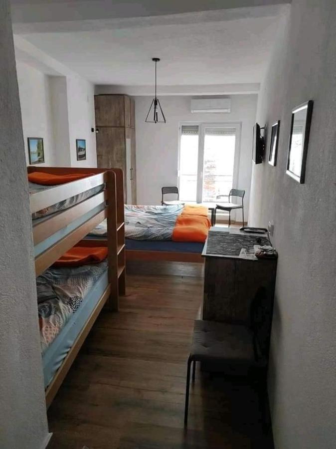 Casa Mular Bed and Breakfast Kruševo Buitenkant foto
