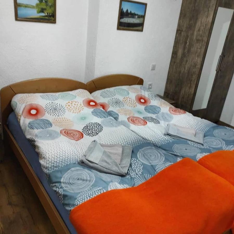 Casa Mular Bed and Breakfast Kruševo Buitenkant foto