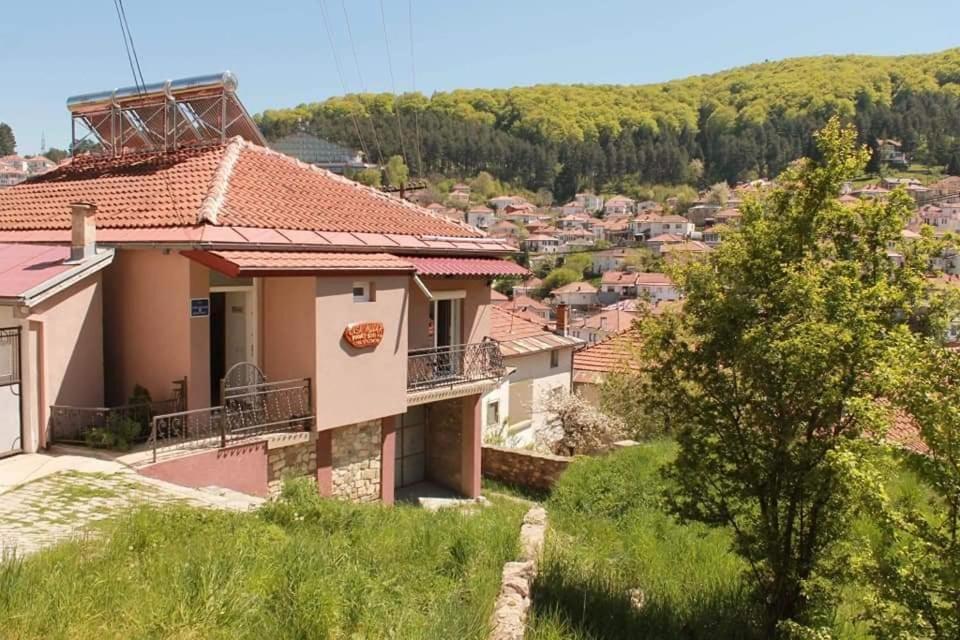 Casa Mular Bed and Breakfast Kruševo Buitenkant foto