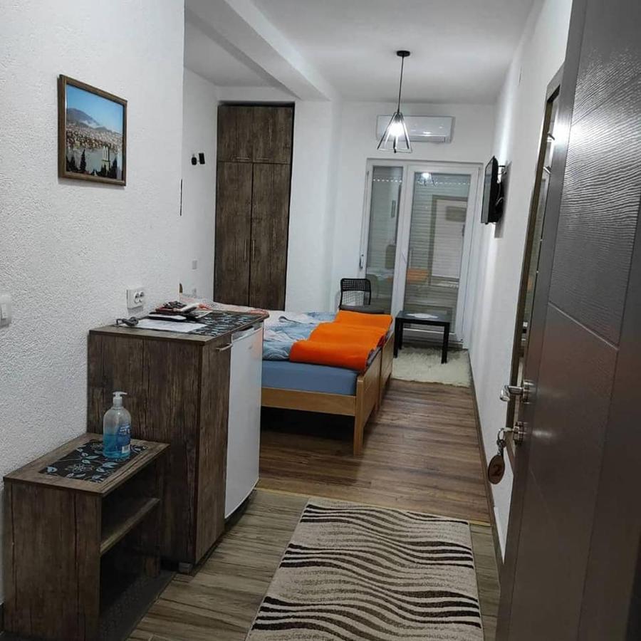 Casa Mular Bed and Breakfast Kruševo Buitenkant foto